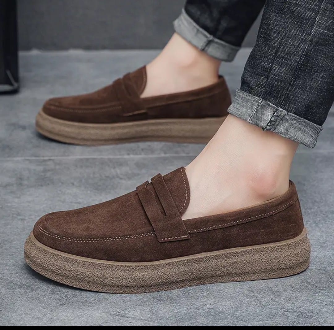 Mocassins à boucle en daim