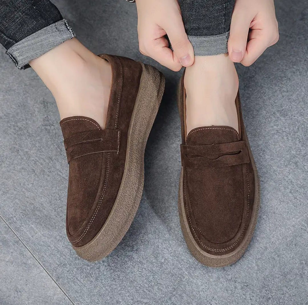 Mocassins à boucle en daim