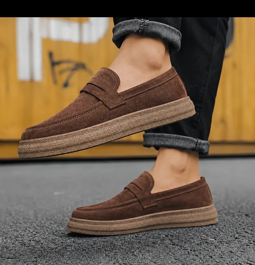 Mocassins à boucle en daim