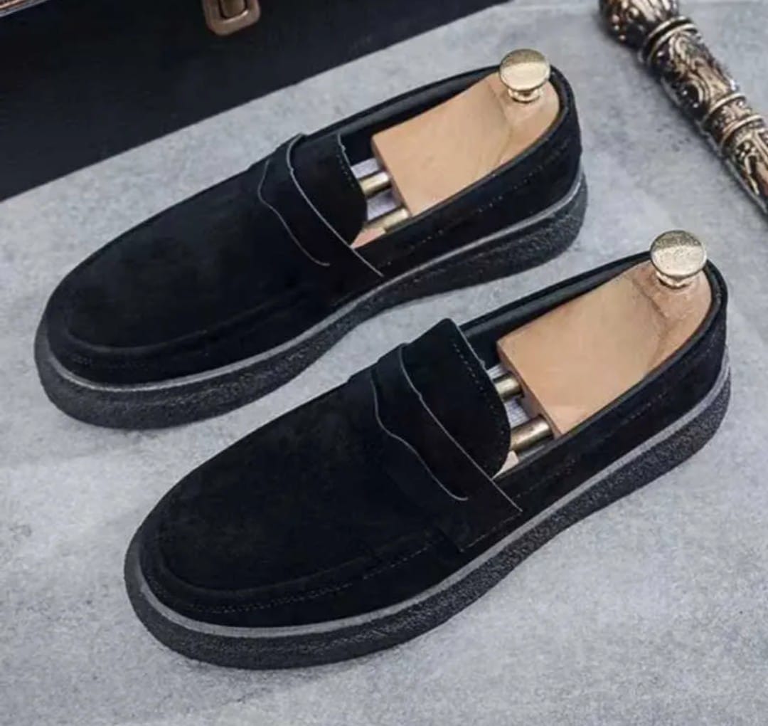 Mocassins à boucle en daim